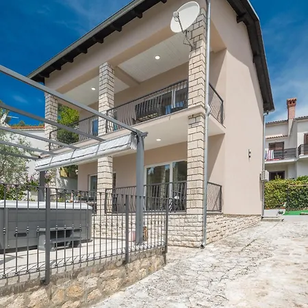 Anelli Villa *
